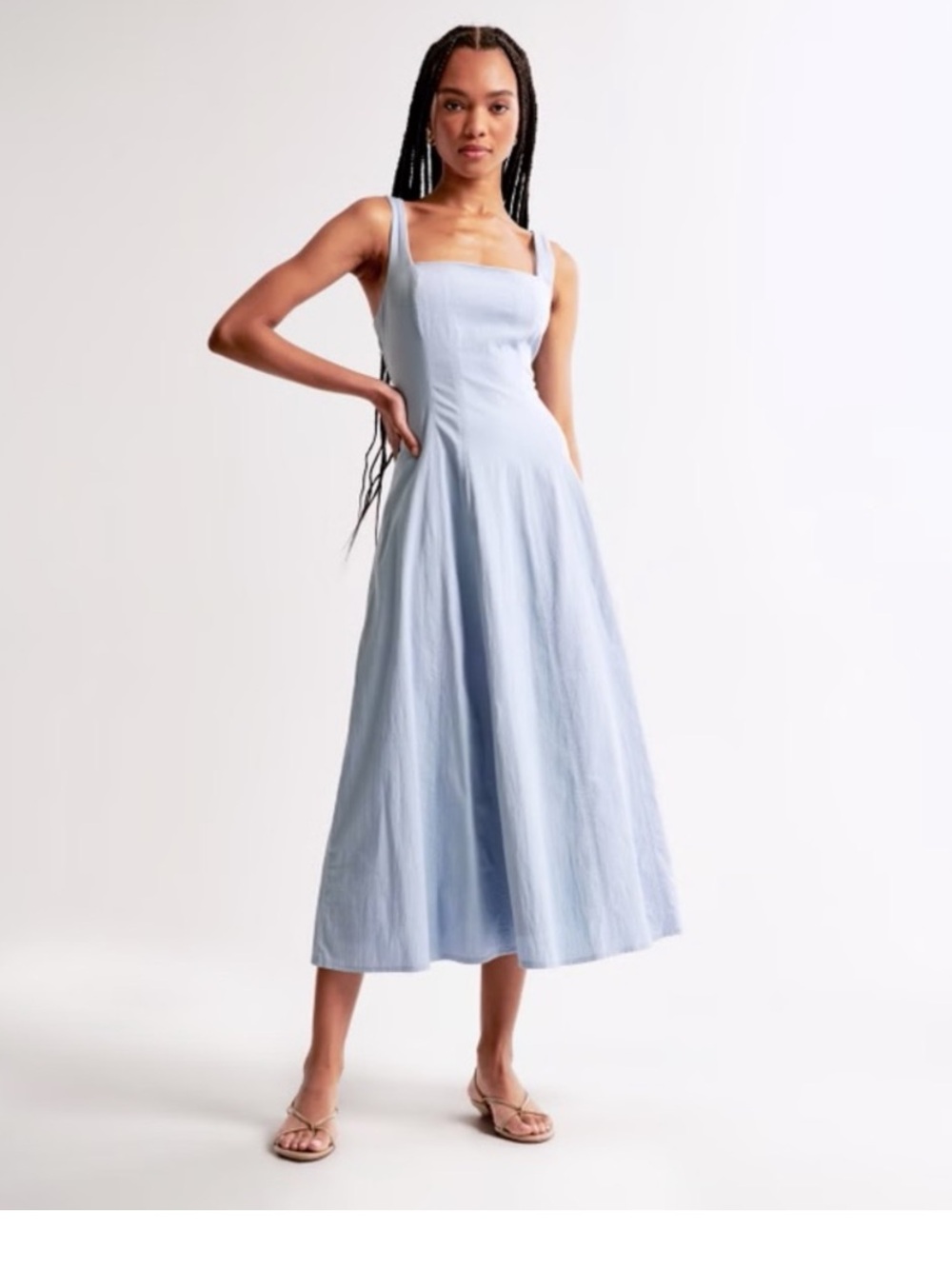 NWT. Abercrombie. Mila dress in light blue - Picture 2 of 5